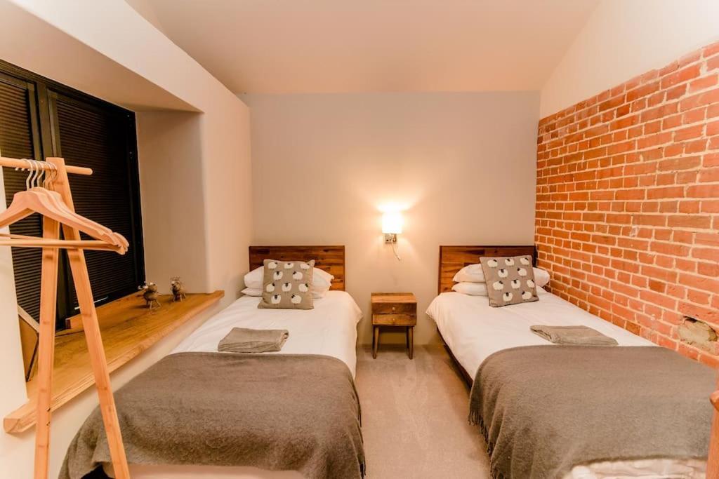 Beautiful Barn Conversion Close To The Broads Dilham Buitenkant foto