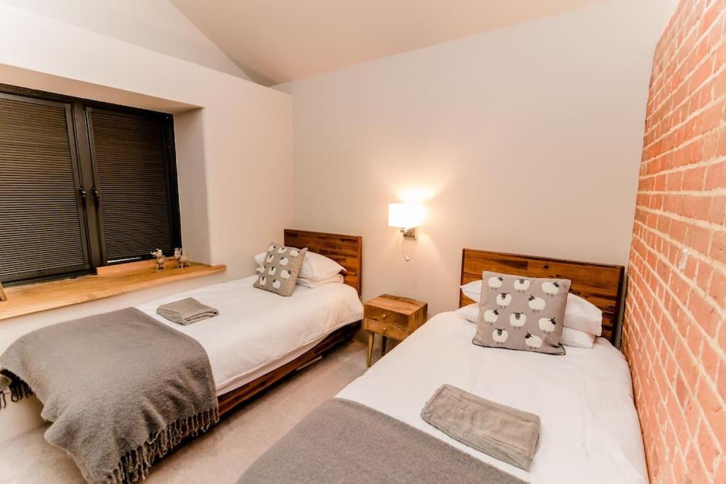 Beautiful Barn Conversion Close To The Broads Dilham Buitenkant foto