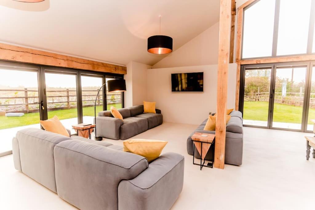 Beautiful Barn Conversion Close To The Broads Dilham Buitenkant foto