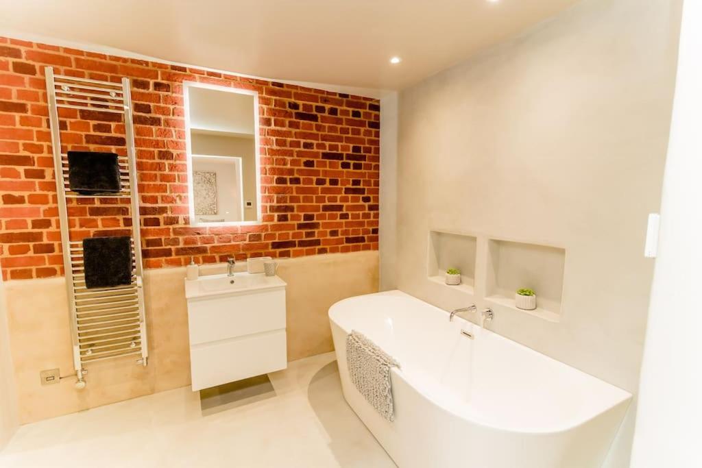Beautiful Barn Conversion Close To The Broads Dilham Buitenkant foto